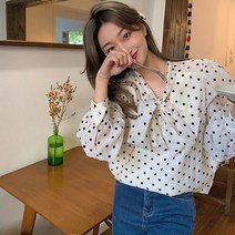 물방울 퍼프 리본 러블리 블라우스 20대 데이트 코디