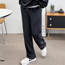 슬림한 통일자 와이드핏 남성 코듀로이 밴딩팬츠 2색