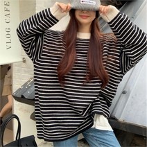 트웬티세터 뚠뚜 캐주얼 라벨 단가라 배색 니트 스웨터