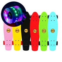 크루져 보드 LED 스케이트 숏보드 페니보드 56cm, 그린