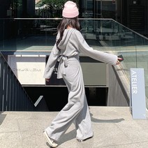 떳다그녀 미스피 후드 랩 점프수트