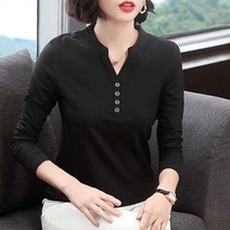 이노뱅크 여성 단추 디테일 슬릿넥 긴팔 티셔츠 GM0285A