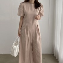 먼데이홀릭 맞주름 7부팬츠 반팔 퍼프소매 점프수트