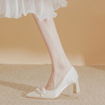 여성 결혼식 신발 결혼식 단화 플랫슈즈 여자신발 봄 여름 가을 자수 숙녀 인박카001 프랑스 스타일 흰색 저녁 바람 부드러운 단일 신발 두꺼운 뒤꿈치 결혼식 신발 장식 분리형 신부 신발 하이 엔드 결혼식 하이힐