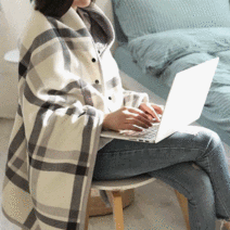 극세사 망토담요 단추 똑딱이 버튼 양털 담요 무릎 두르는 걸치는 휴대용 블랭킷 캠핑담요