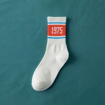 면양말 SP & CITY Sports College Style 1997 패션 양말 여성 스트리트 힙합 하라주쿠 코튼 양말 Ins Funny Cool Sock Hipster