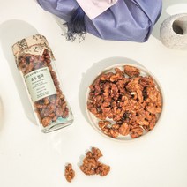 [설 선물] 오븐에 구운 호두 정과 결혼 돌 조문 답례품 회갑 복직 승진 단체 어르신 부모님 선물 건강 간식, 호두정과 1병 130g+상자