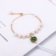 달콤한 작은 여우 동물 녹색 크리스탈 14K 골드 채워진 천연 담수 진주 여성용 매력 팔찌 쥬얼리
