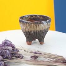 [인아트스튜디오] 국산 중소형 밤섬 (브라운) - 작가 수제 원형 국내 도자기 다육 예술 넓은 예쁜 개업 카페 선물 원형 집들이 개업 난 다육 공기정화 바위솔