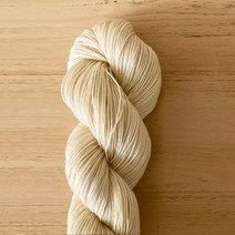 스튜디오분트손염색용 수퍼워시 파풀라 4ply 언다이드얀