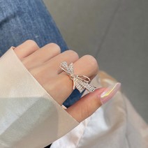 화려한 큐빅 리본 데일리 반지