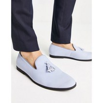 아치형 폭신한 푹신한 트러플 컬렉션 콘플라워 블루 컬러의 와이드 핏 슬리퍼 로퍼