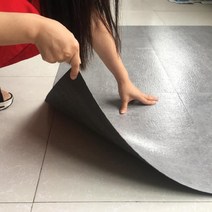 장판 플라스틱 모방타일 스티커식 바닥 땅에접지되는 판혁 가정용 내마모성 상업용 고무받침바닥 계단 베란다 미끄럼방지 거실 ., T21-나무무늬 14/1.8mm, 기본