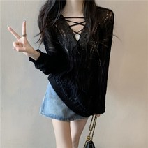 오버클래쓰 여성 브이넥 펀칭 롱 니트 티셔츠 데일리룩 그물 루즈