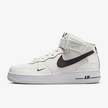 [국내매장판] 나이키 에어포스1 미드 07 LV8 DR9513-100