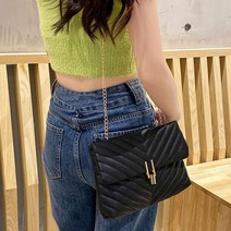 퀼팅 여성 데이트 하객룩 패션 고급 디자인 크로스백