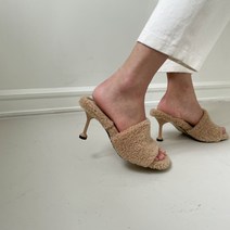 로미 양털 스퀘어뮬 뽀글이슬리퍼 여성구두