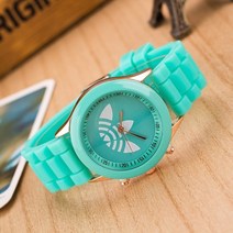 여학생시계 30대여자시계 중년여성시계 커플시계 졸업선물 럭셔리 브랜드 여성 다채로운