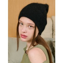 SALAD BOWLS ANGORA BEANIE BLACK