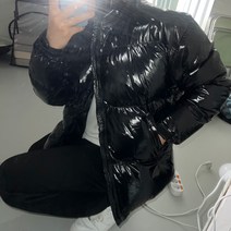 레빈 유광 애나멜 하이그로시 하이넥 크롭 숏 패딩 점퍼 겨울_(3color)