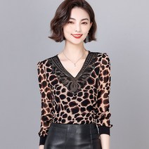 추동 브이넥 호피 핫픽스 분위기 날씬해 보이는 레깅스녀