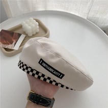 DIRUN 트렌드세터 흑백 연인 ~ 일본 체크 무늬 스티치 문자 베레모 여성 봄과 여름 얇은 섹션 전체 일치 패션 플랫 탑 화가 모자