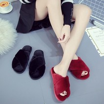 더자카 그레이스 퍼 슬리퍼, 레드