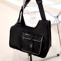 말로에 메신저 남자 여자 친구 커플 포켓 블랙 가방 가벼운 천가방 20대 대학생 캐주얼 빈티지 유니크 간편 사계절 데일리 숄더 학원 크로스백
