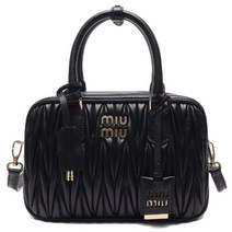 미우미우 [명품]미우미우 23FW 여성 마테라쎄 토트숄더백 5BB124 N88 ..