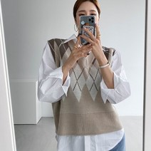 라떼 아가일 체크 베스트 니트 조끼
