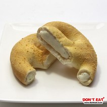 DONT EAT 베이커리 모형 _ 크림치즈 프레즐, 커팅, 1개