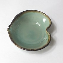 토비 신청자 복숭아 찬기 2호, 1개