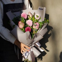 [피오니페페] 꽃배송 여자친구꽃선물 입학식 졸업식꽃다발 퐁퐁꽃 LOVELY 전국꽃배달, 퐁퐁이와 돌세토장미