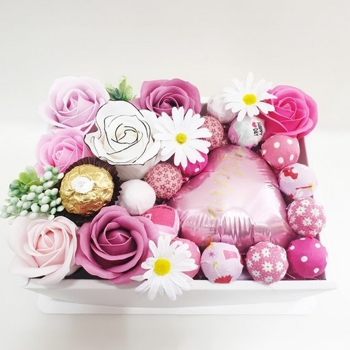 화이트데이 선물 사탕 플라워박스 비누꽃 여자친구 화이트데이 꽃선물 세트 핑크쇼핑백, 360g, 1개