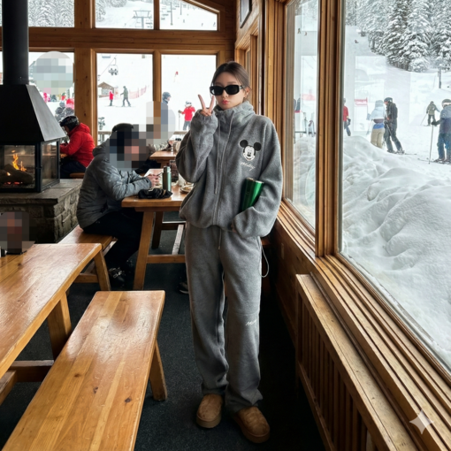 미키포근 터틀세트 플리스 셋업 터틀넥 맨투맨 플리스조거