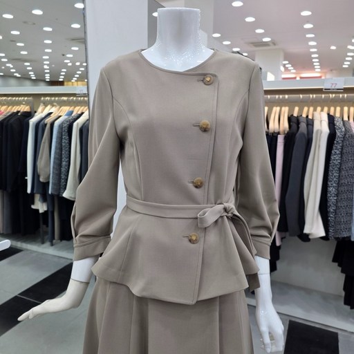 KL KGWBLQE810  콜디셋업블라우스DJ