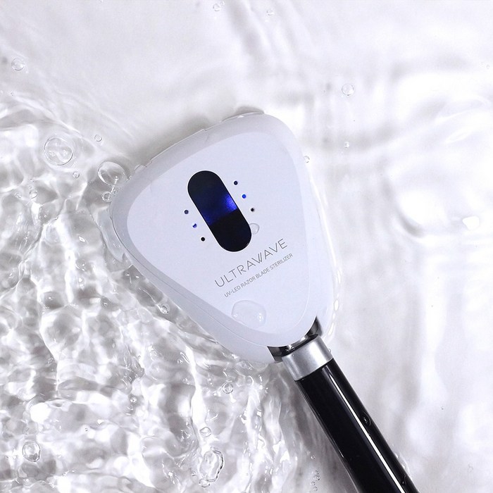 울트라웨이브 IPX7방수등급 UVC LED 휴대용 무선 면도기 자외선 소독기 살균기 RS02 울트라웨이브 IPX7방수등급 UVC LED 휴대용 무선 면도기 자외선 소독기 살균기 RS02