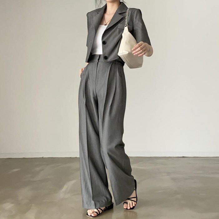 페이퍼먼츠 에이샤 블레이져 슬랙스 투피스 세트 10844