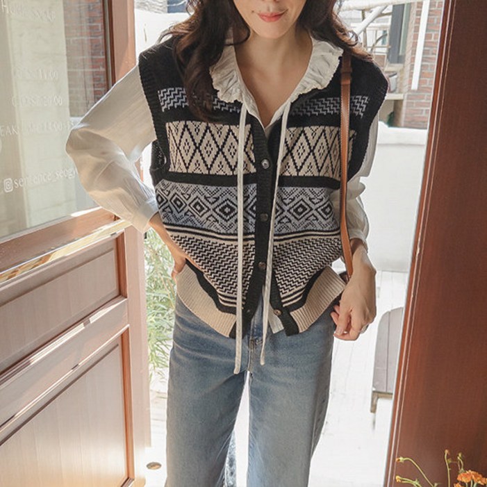 리린 폭닥 램스울50%LABEL 매력적인 자가드 폭닥한 울 베스트 2327882