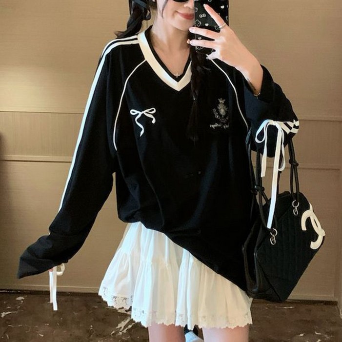 cammello 블록코어 트랙 리본 브이넥 긴팔 티셔츠 여성 박스티 맨투맨