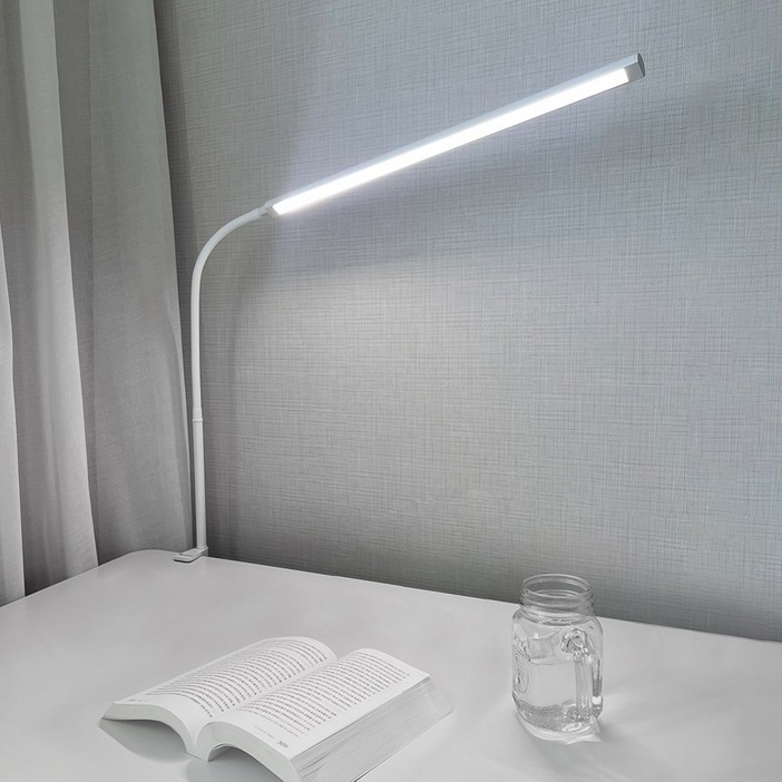 이지디어 책상스탠드 집게형 LED 와이드 조명