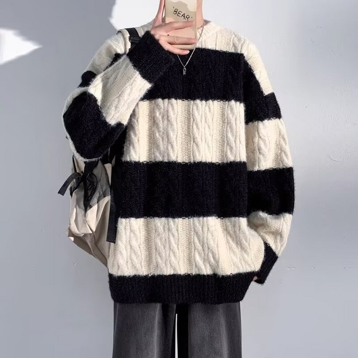 BLOOX 포근한 스트라이프 니트맨투맨