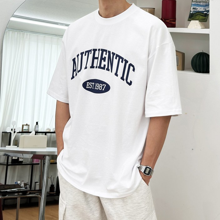 어센틱 프린팅 오버핏 반팔티셔츠 ME003