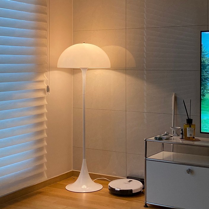 루이폴센 판텔라 포터블 미니 밝기조절 스마트 인테리어조명 거실 장스탠드 플로어스탠드조명