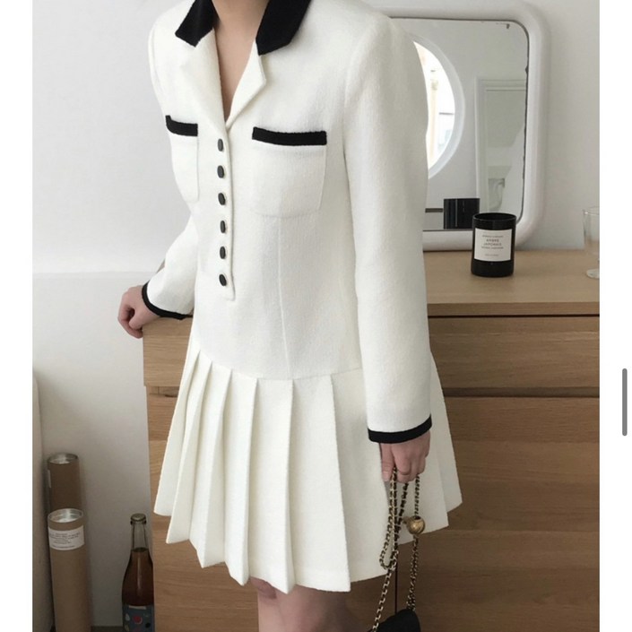 당일출고타임세일 아미먼트 스토리 배색 플리트 카라 원피스