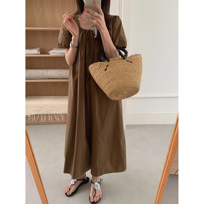 루어스룸 핑거 라운드넥 소매 반팔 셔링 스트링 리본 코튼 플레어 A라인 롱 원피스