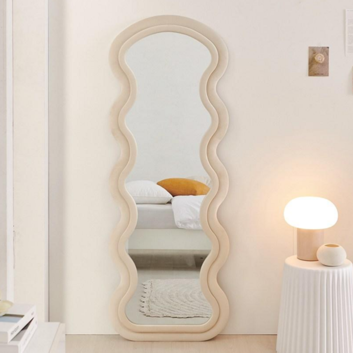 브리에 인테리어 현관 와이드 스탠드거울  웨이브 물결 비정형 전신거울 4COLOR