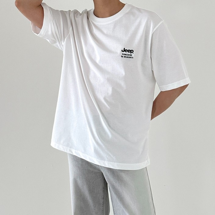 국내정품AS가능 지프 JEEP 반팔 티셔츠 스몰 로고 와펜 30수 남녀공용 커플 세미 오버핏 반팔티 스포네틱 악세사리
