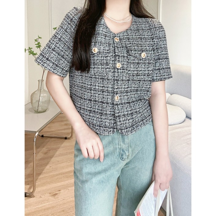 LionHu 골드버튼 트위드 반팔 크롭 자켓 블라우스 데님에 잘 어울리는 아우터