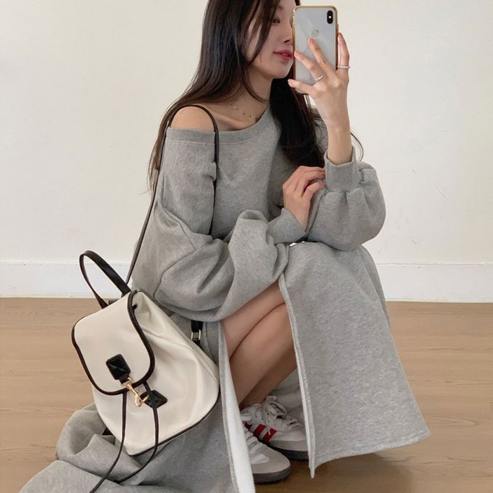 떳다그녀 메이션 맨투맨 치마 투피스 오프숄더 스웨트셔츠 트임 딥슬릿 플레어 롱스커트 세트